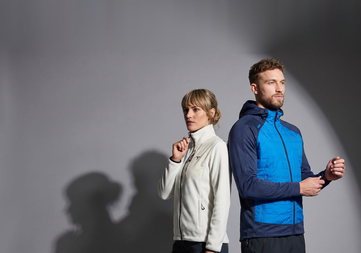 One midlayer.<br><em>All autumn long.</em><span class="gs"></span>